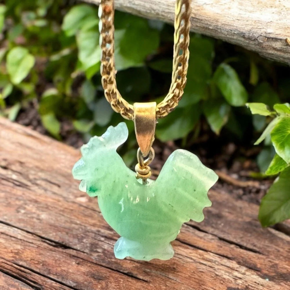 Natural Jade Carved Rooster & Gold Over Sterling Chain (20”) - Picture 1 of 11